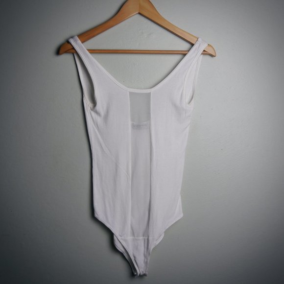 Fashion Nova Tops - Fashion Nova White Ribbed Body Suit  | Size S